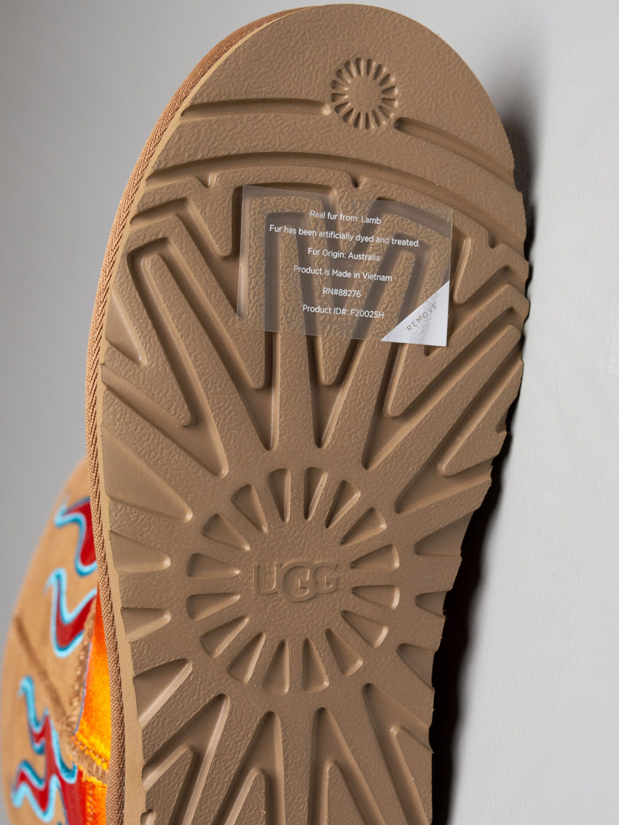 Jeremy Scott UGG X Jeremy Scott 2025 Classic Short Flames Boots Size US 9.5 / IT 39.5 - 8 Thumbnail