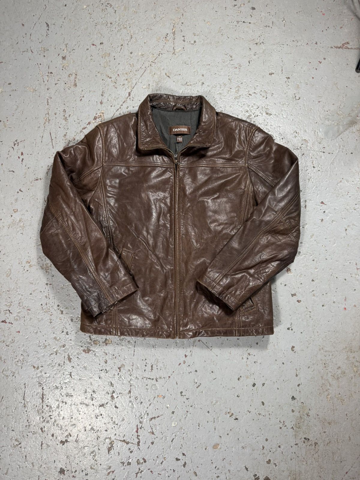 Danier Vintage Danier Faded Classic Leather Brown Jacket Size US L / EU 52-54 / 3 - 1 Thumbnail