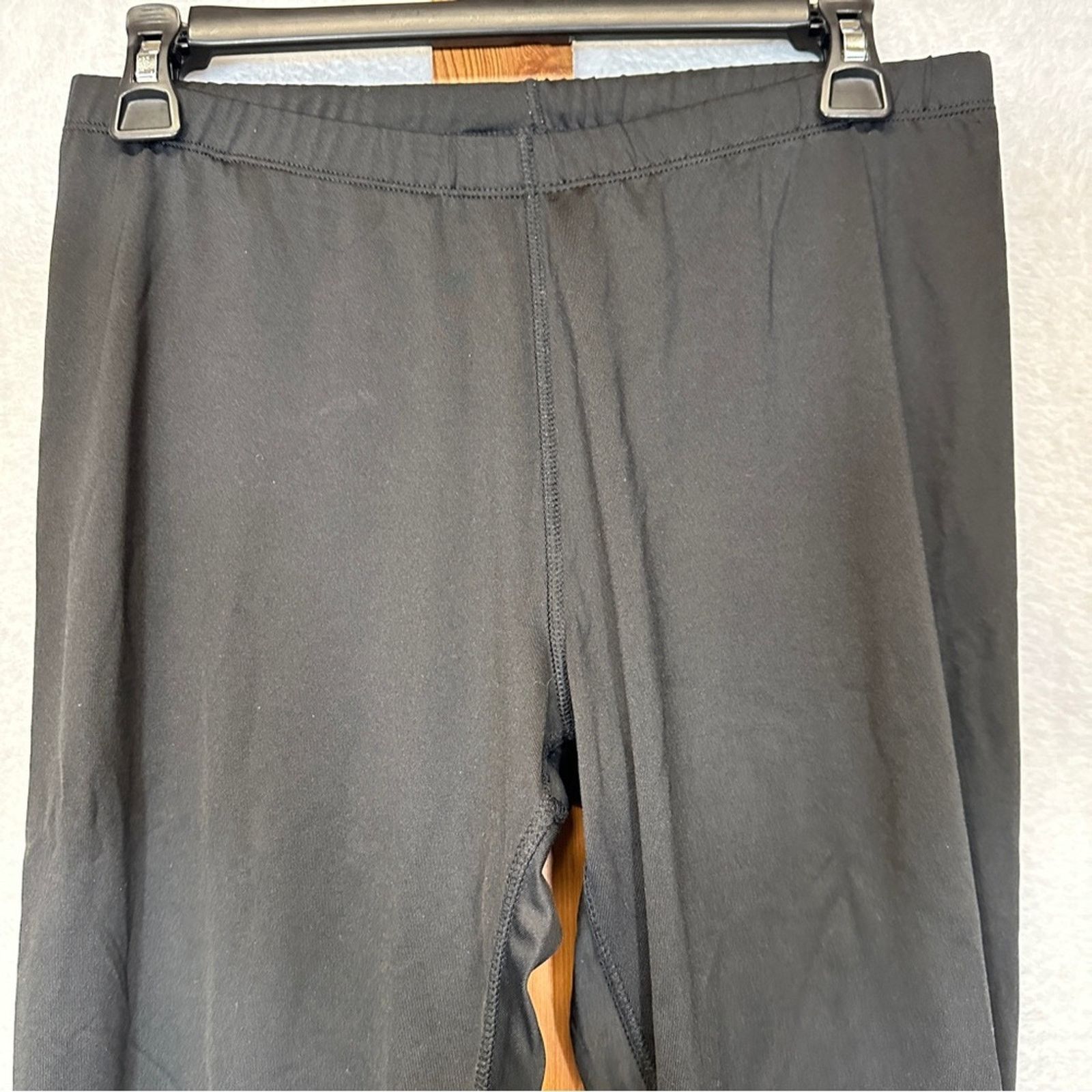 Athleta Athleta Black Mid Rise Drawstring Cropped Legging Pants Sz M Size 28" / US 6 / IT 42 - 2 Thumbnail