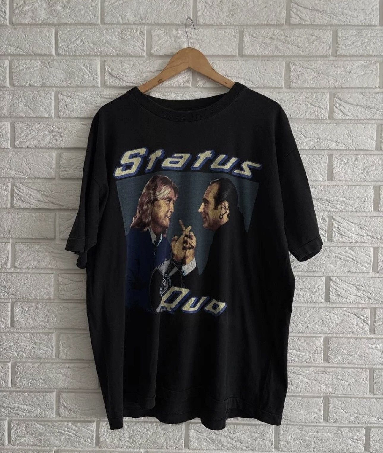 Vintage Vintage Status Quo 1993 men's T-shirt rare size XL Size US XL / EU 56 / 4 - 2 Thumbnail