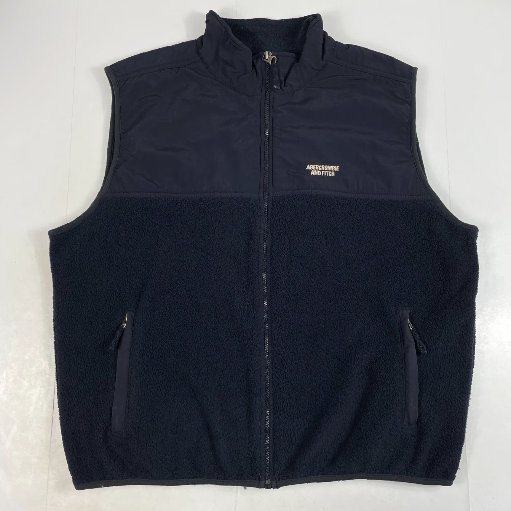Abercrombie & Fitch VINTAGE Abercrombie & Fitch Vest Men XL Blue Deep Pile Fleece Full Zip Outdoor, Ski, Hiking, Winter, Fall, Spring Sportswear Mens Size US XL / EU 56 / 4 - 2 Thumbnail