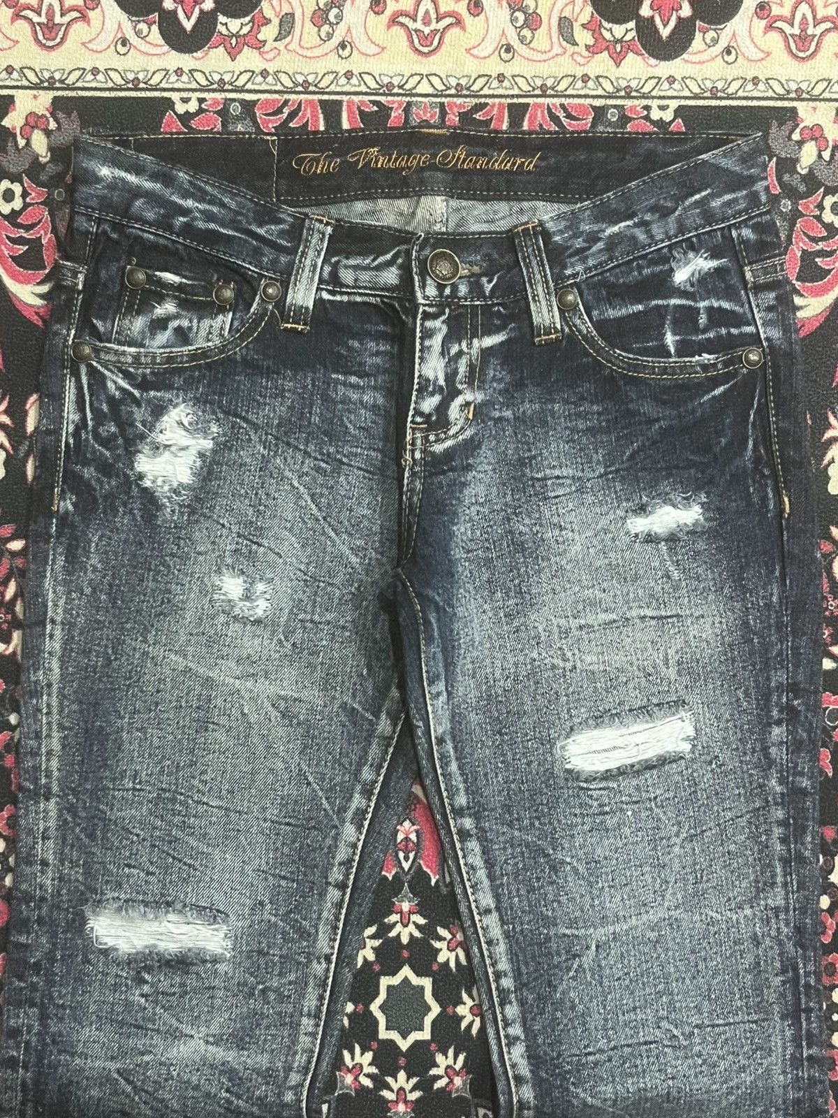 If Six Was Nine Vintage Japanese Brand Y2K Low Rise Grunge Frayed Flare Jean Size 28" / US 6 / IT 42 - 4 Thumbnail