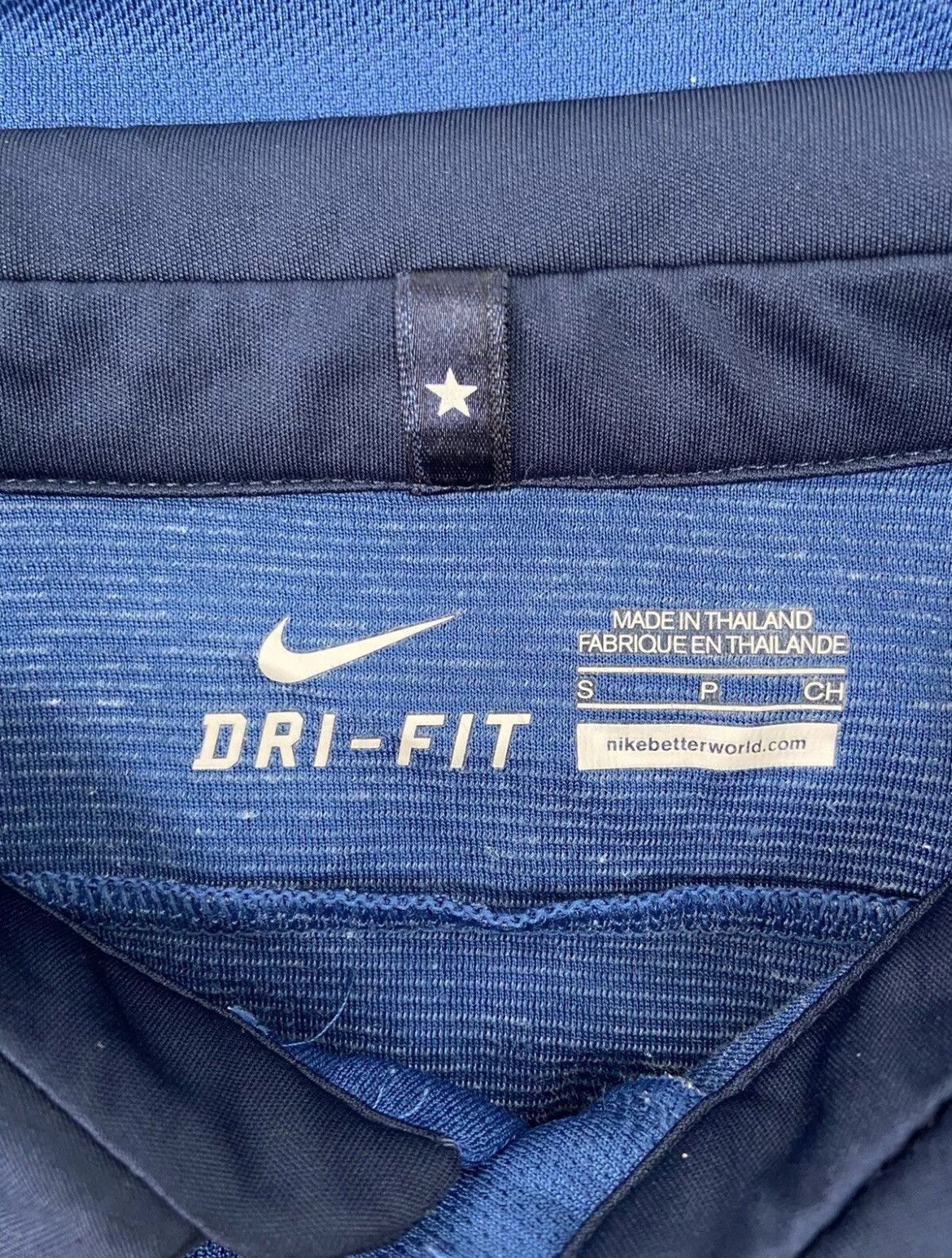 Nike × Vintage NIKE FRANCE 2011 #11 NASRI SOCCER JERSEY 406302-405 SIZE S Size US S / EU 44-46 / 1 - 6 Thumbnail