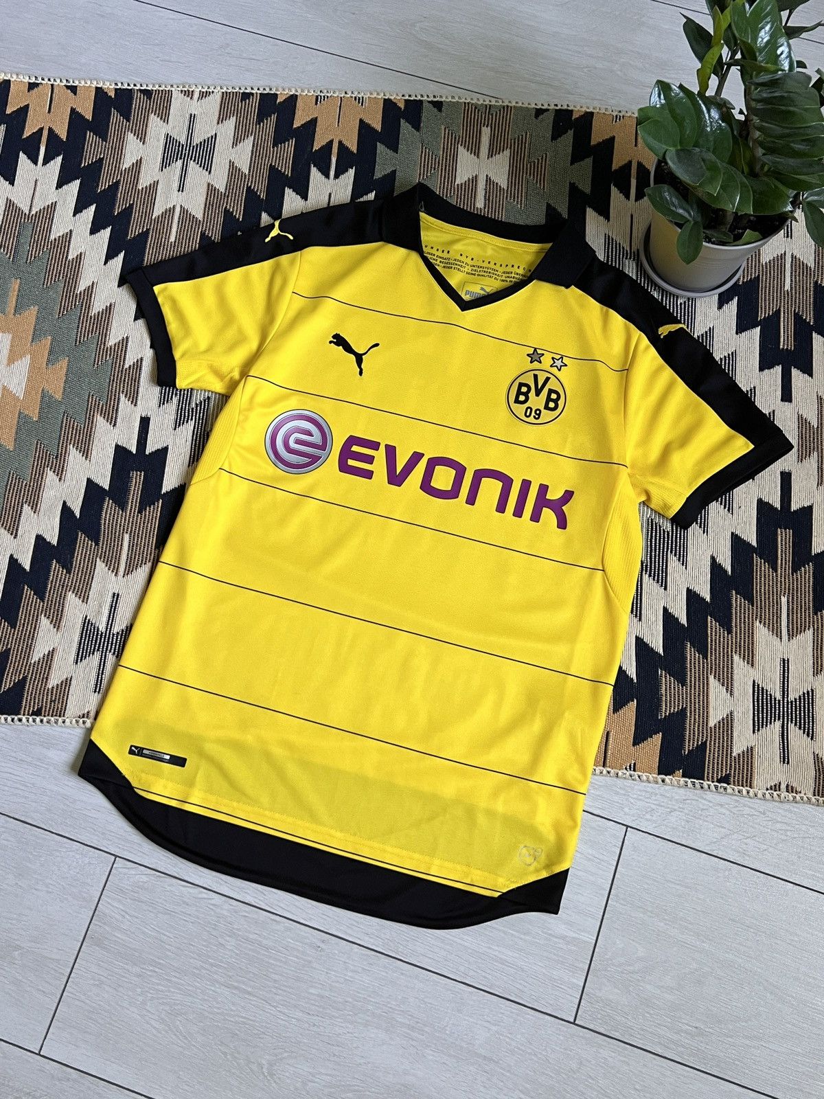 Puma Puma Borussia Dortmund 2015/16 Home Reus #11 Soccer Jersey Size US M / EU 48-50 / 2 - 4 Thumbnail