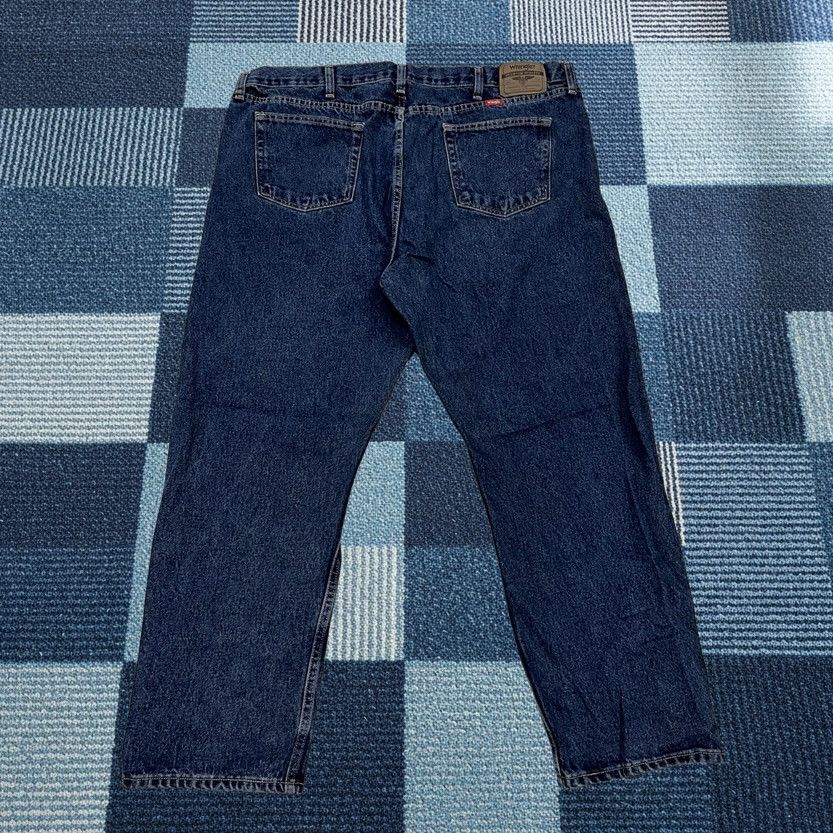 Wrangler VINTAGE Wrangler Jeans 44X30 Relaxed Straight Denim Blue Men's Jeans Size US 44 / EU 60 - 1 Thumbnail