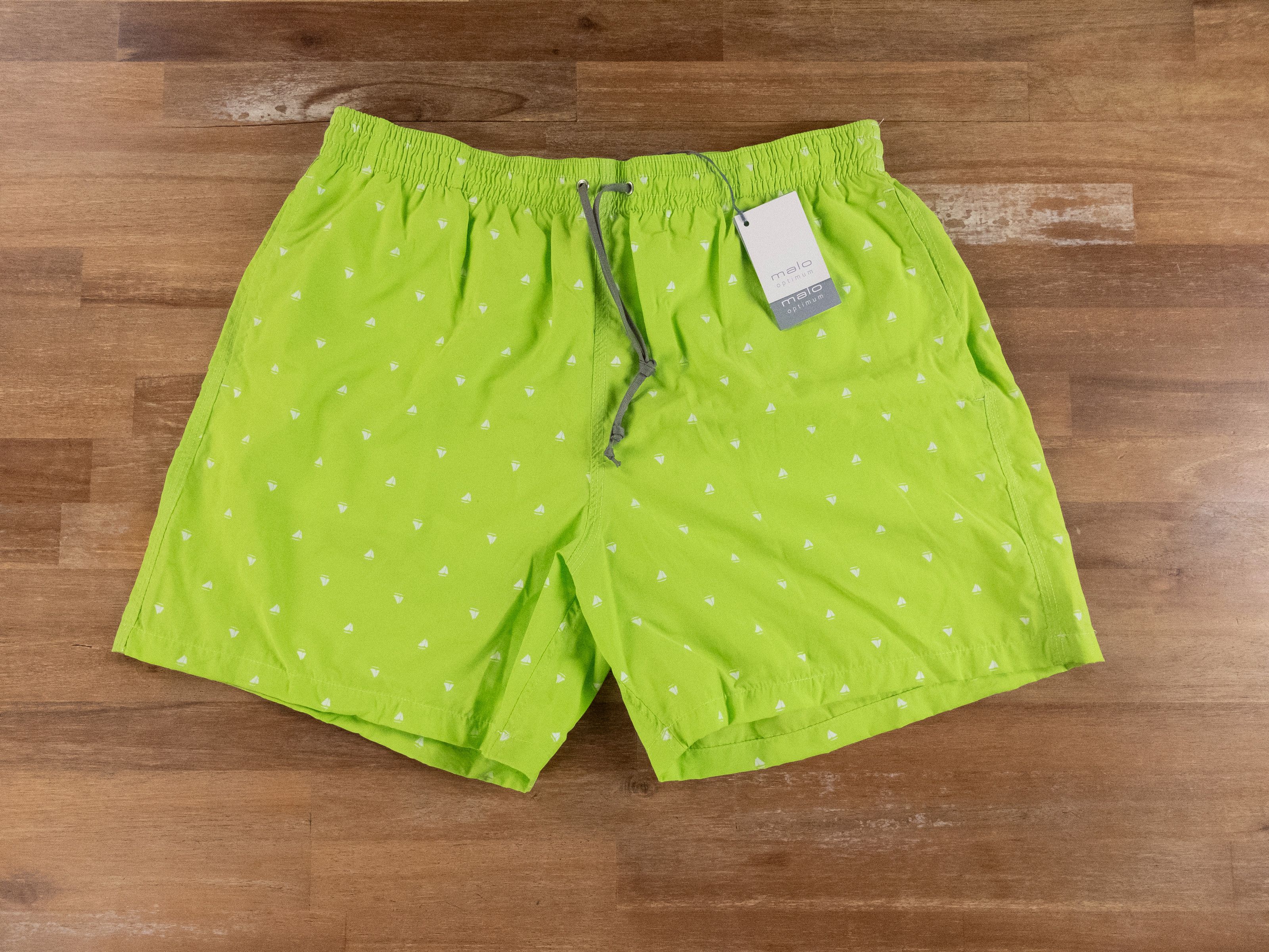 Malo MALO Optimum green sail ship motif swim shorts XXL Italy Size US 38 / EU 54 - 1 Thumbnail