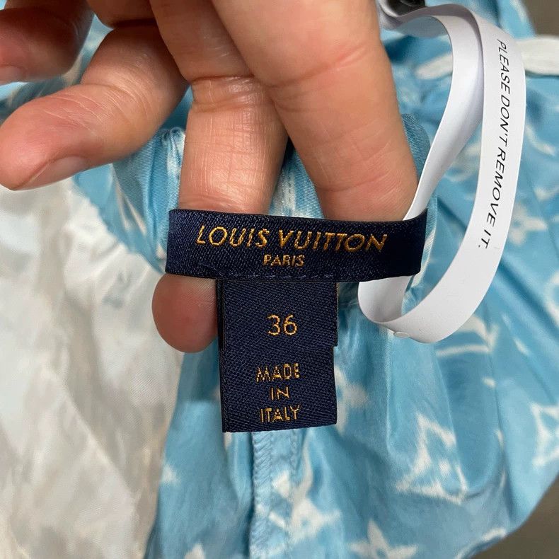 Louis Vuitton Louis Vuitton Blue jogging pants with full logo pants Size US 36 / EU 52 - 5 Thumbnail