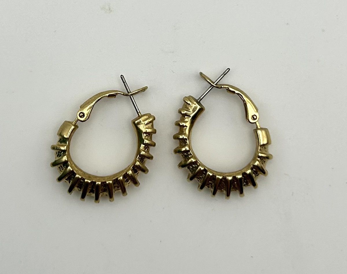 Other Vintage Textured Gold Ribbed 80s Street-Ready Hoop Earrings Size ONE SIZE - 4 Thumbnail