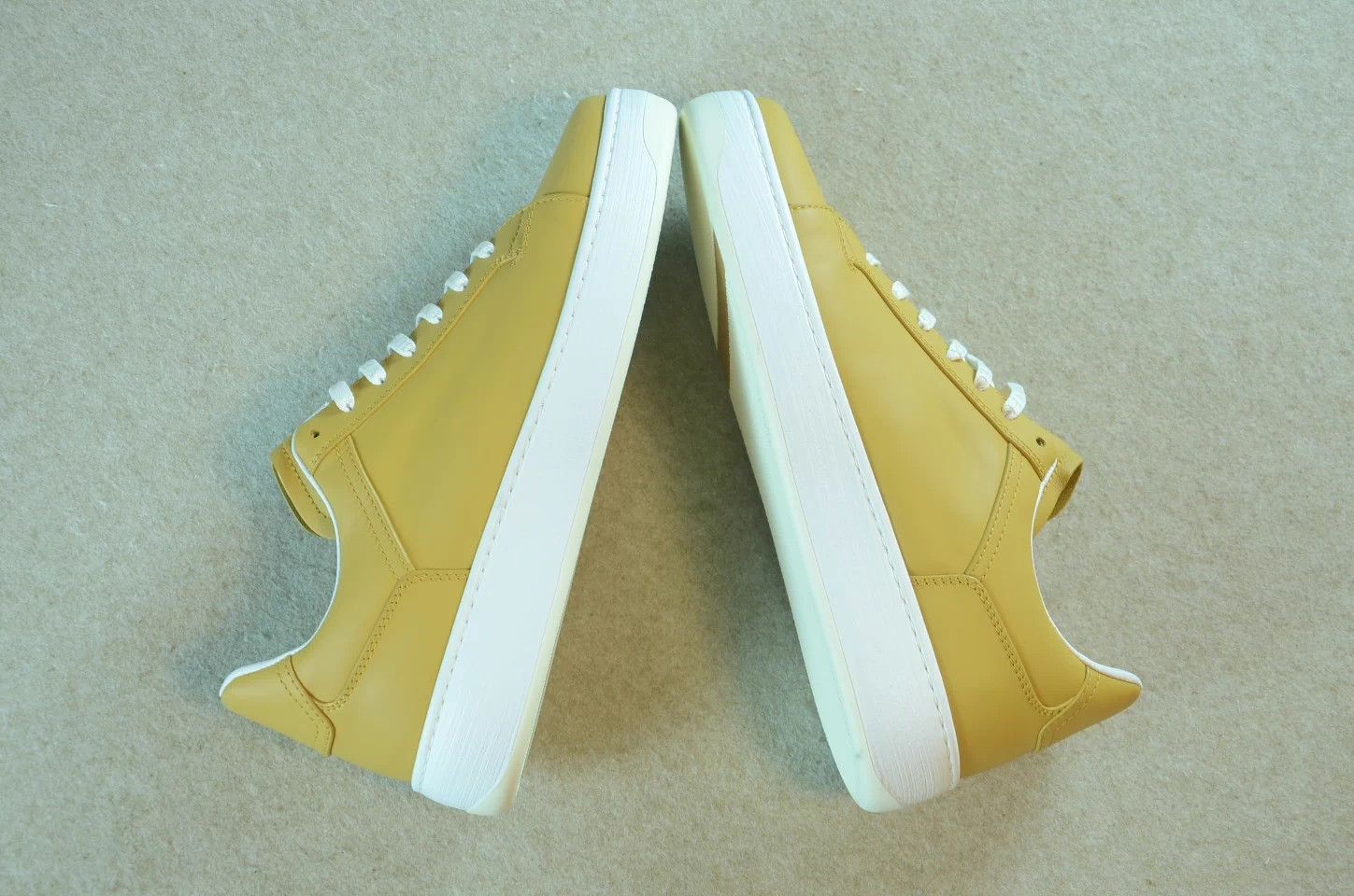 Bottega Veneta Bottega Veneta Full Leather Low Top Sneaker Size US 10 / EU 43 - 8 Thumbnail