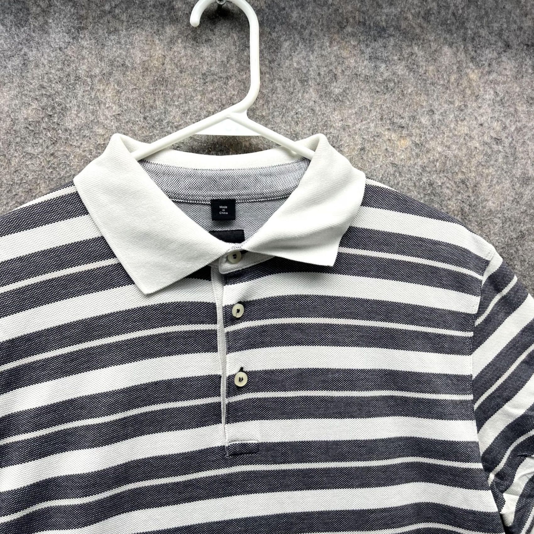 Hugo Boss VINTAGE Hugo Boss Polo Shirt Men Large Adult White Gray Striped Preppy Cotton vtg Size US L / EU 52-54 / 3 - 5 Thumbnail