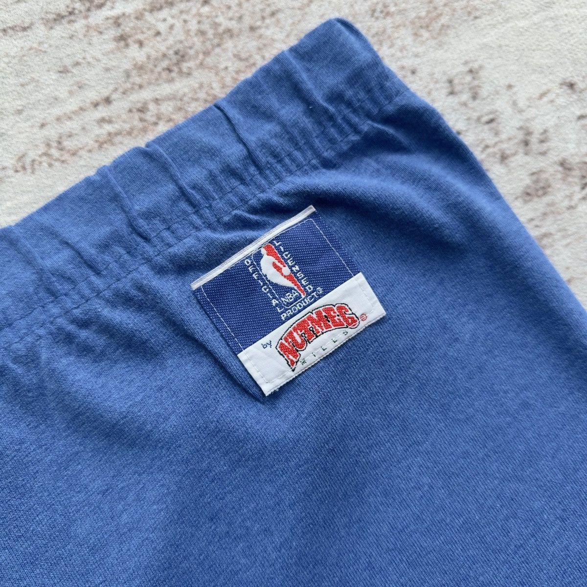 Nutmeg VINTAGE NBA SHORTS ORLANDO MAGIC NUTMEG MILLS Size US 35 - 6 Thumbnail
