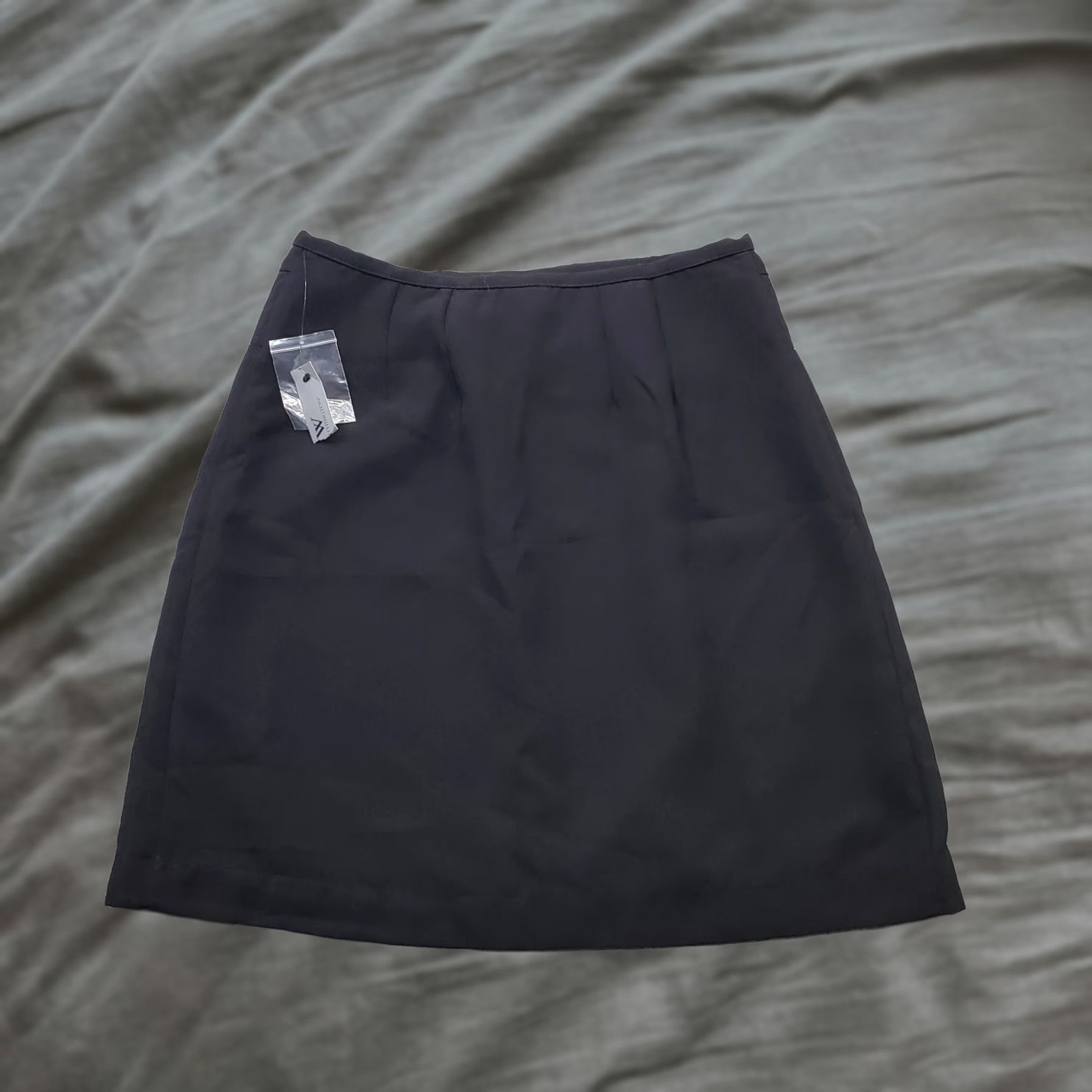 Worthington Worthington Wrap Skirt Womens Size 6 Black Lined Pull On A-line Casual Outdoor 90s? Size 28" / US 6 / IT 42 - 1 Thumbnail