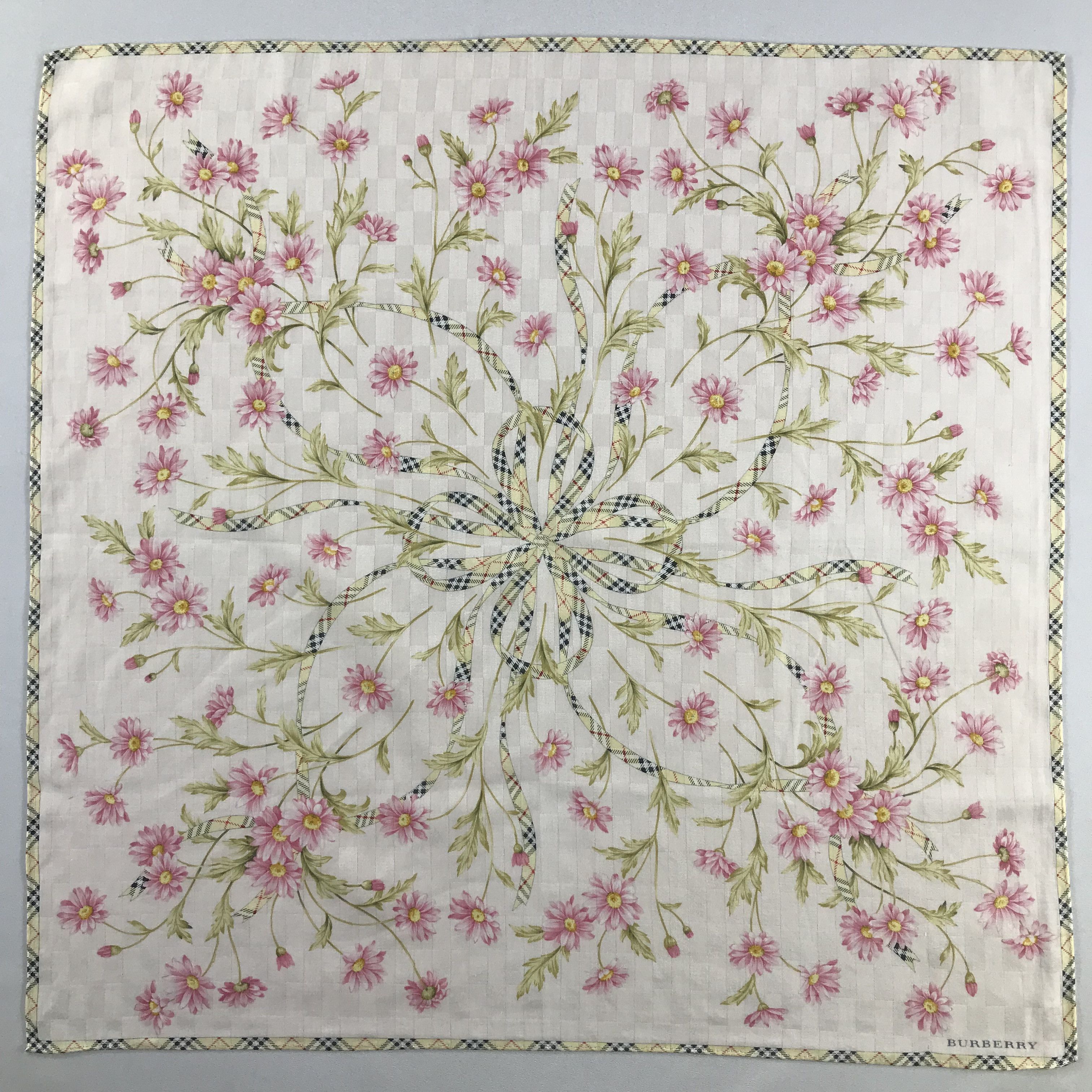 Burberry Burberry Handkerchief / Bandana / Neckerchief C711 Size ONE SIZE - 3 Thumbnail