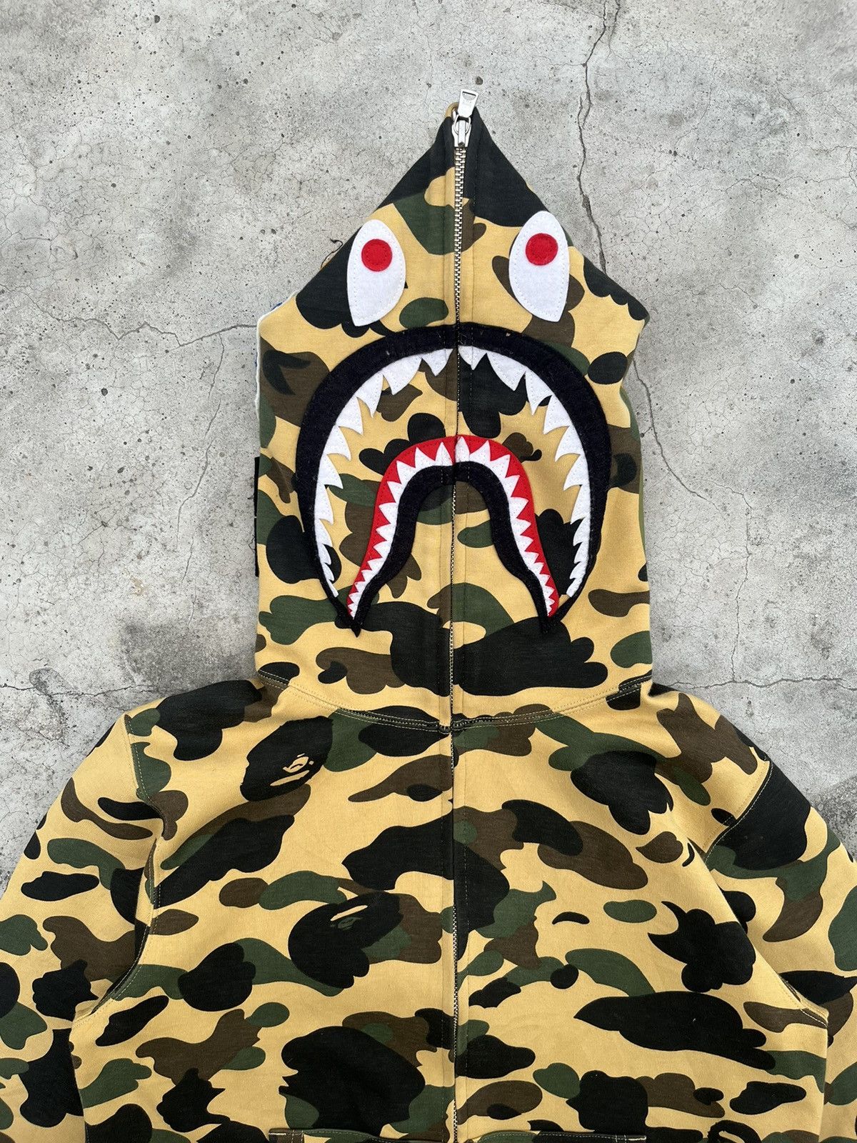Bape 1st Camo Windstopper Shark Full Zip Hoodie Size US M / EU 48-50 / 2 - 11 Thumbnail