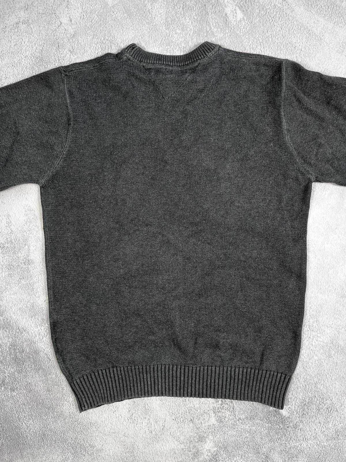 Tommy Hilfiger × Vintage Vintage Y2K Tommy Hilfiger sweater old money style size M Size US M / EU 48-50 / 2 - 7 Thumbnail