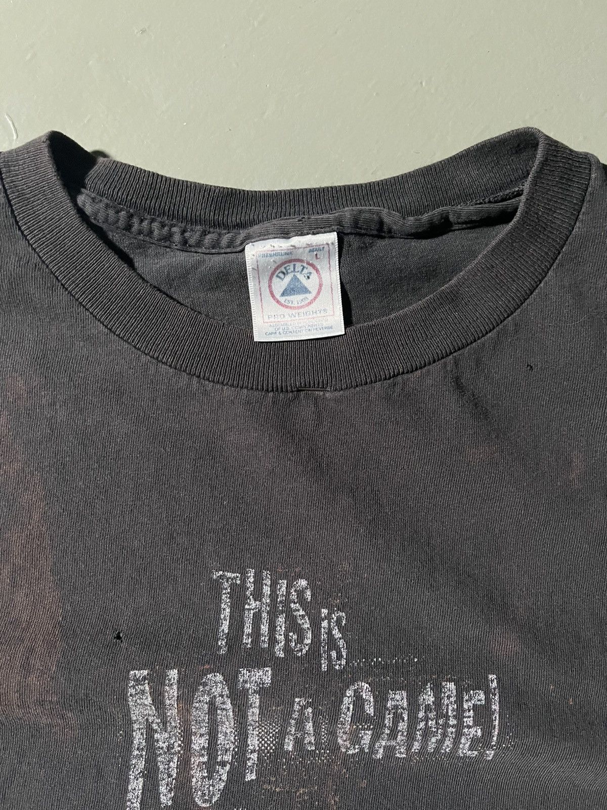 Other Vintage “This Is Not A Game” t-shirt Size US L / EU 52-54 / 3 - 2 Thumbnail