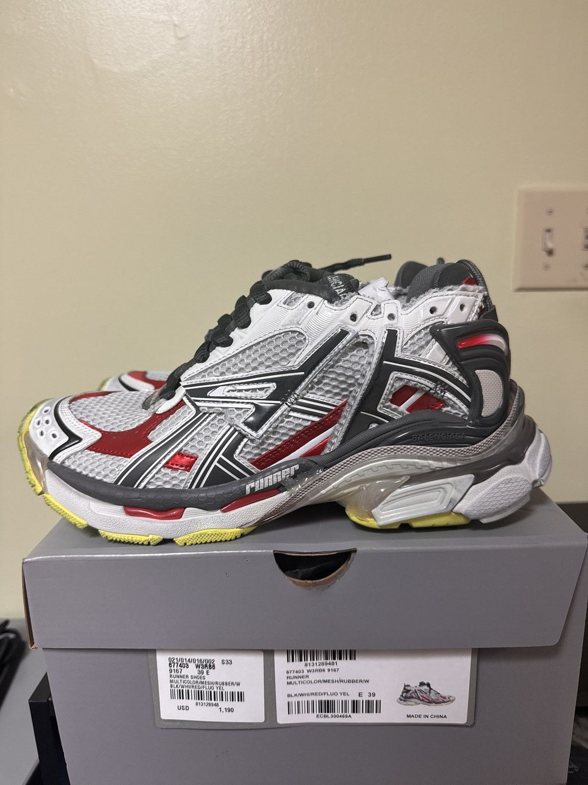 Balenciaga Balenciaga multicolor runner 40 Size US 6 / EU 39 - 1 Thumbnail