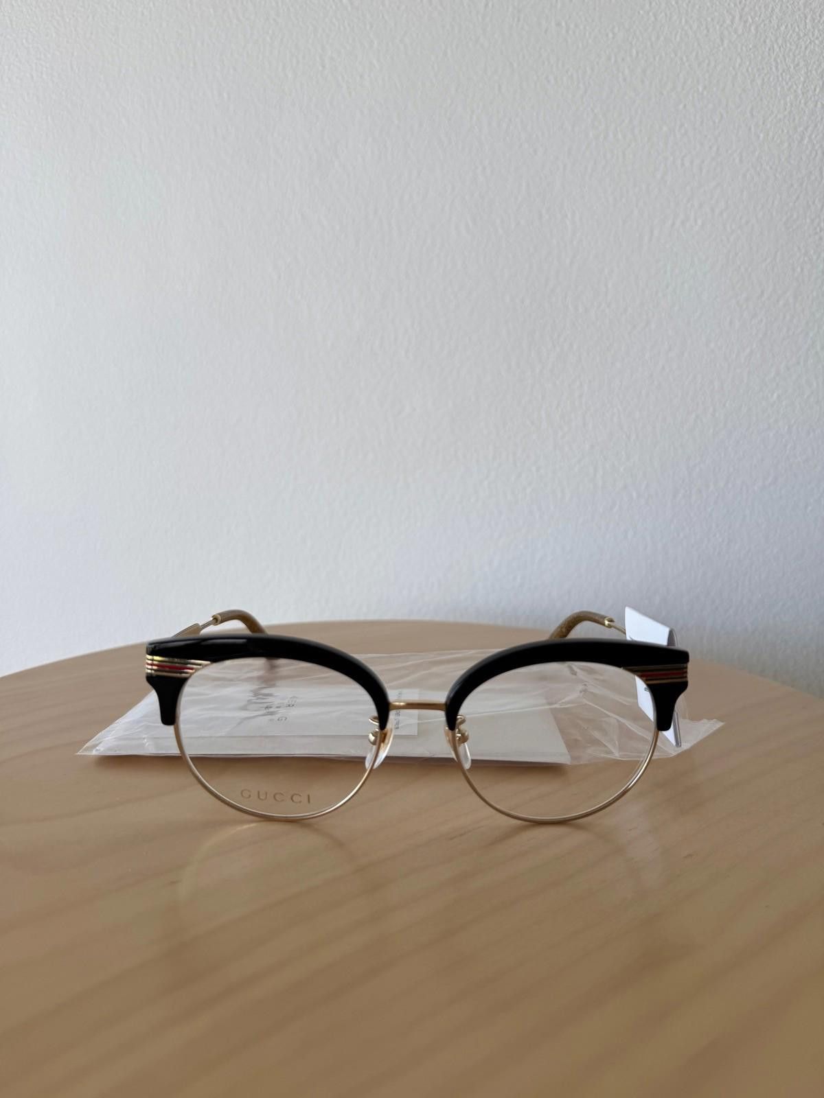 Gucci New Gucci eyewear optical glasses GG0285OA 001 gold black Size ONE SIZE - 1 Thumbnail