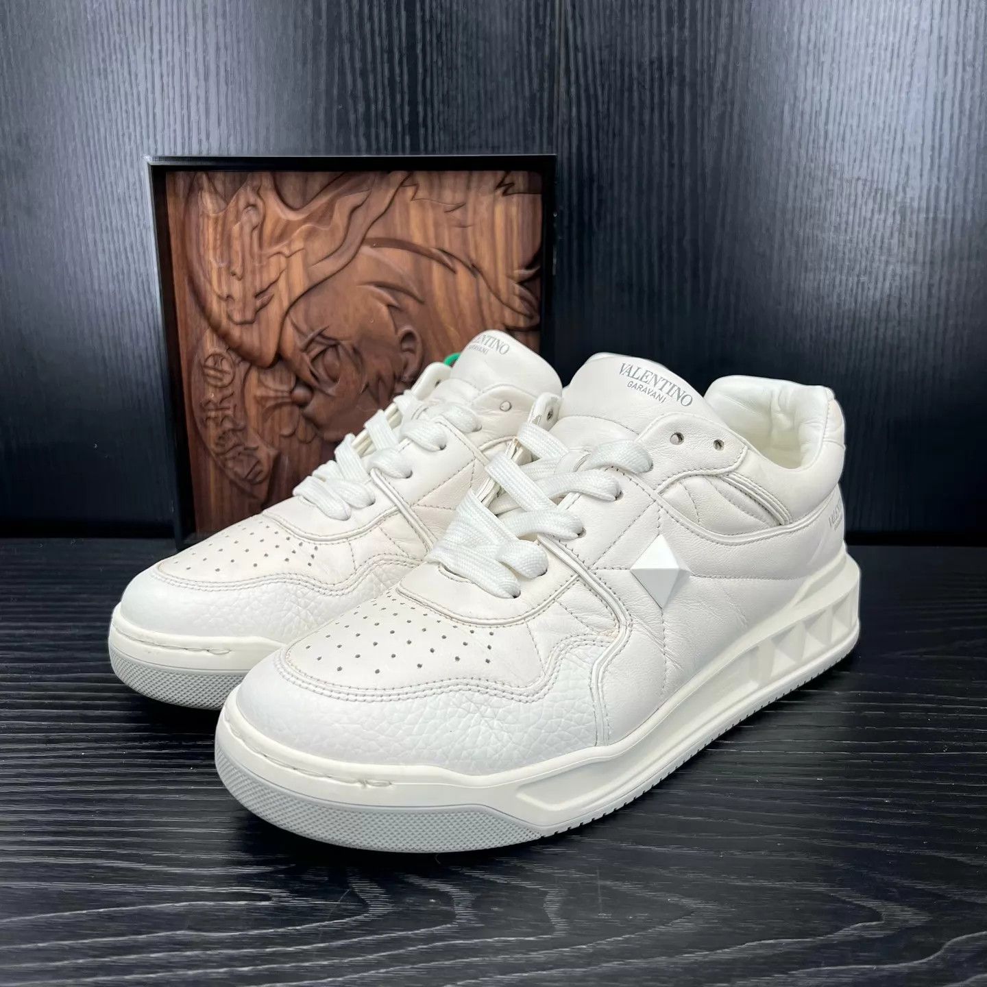 Valentino Valentino One Stud White & Gray 41 Size US 8 / EU 41 - 1 Thumbnail