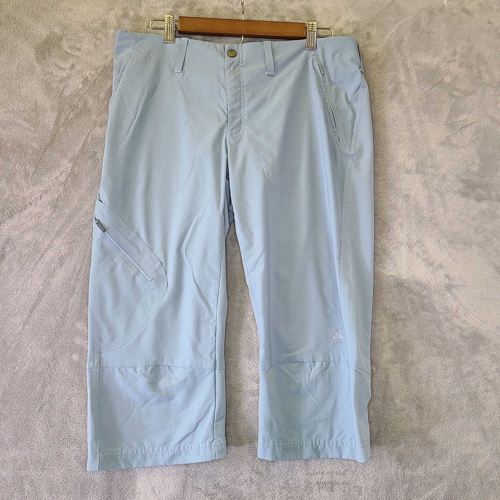 Nike ACG Nike ACG Blue Capris Women's 12 Hiking Pants 34"Waist Size 34" / US 12 / IT 48 - 1 Thumbnail