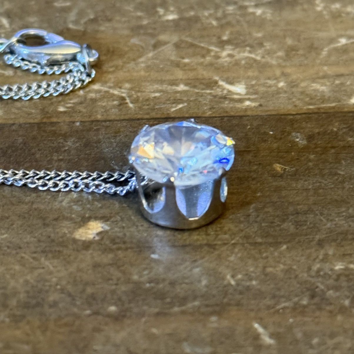 Other Silver tone solitaire rhinestone pendant necklace Size ONE SIZE - 3 Thumbnail