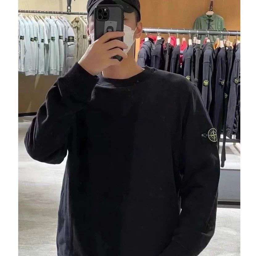 Stone Island STONE ISLAND New Embroidered Logo Sweatshirt S 95 New Size US S / EU 44-46 / 1 - 7 Thumbnail