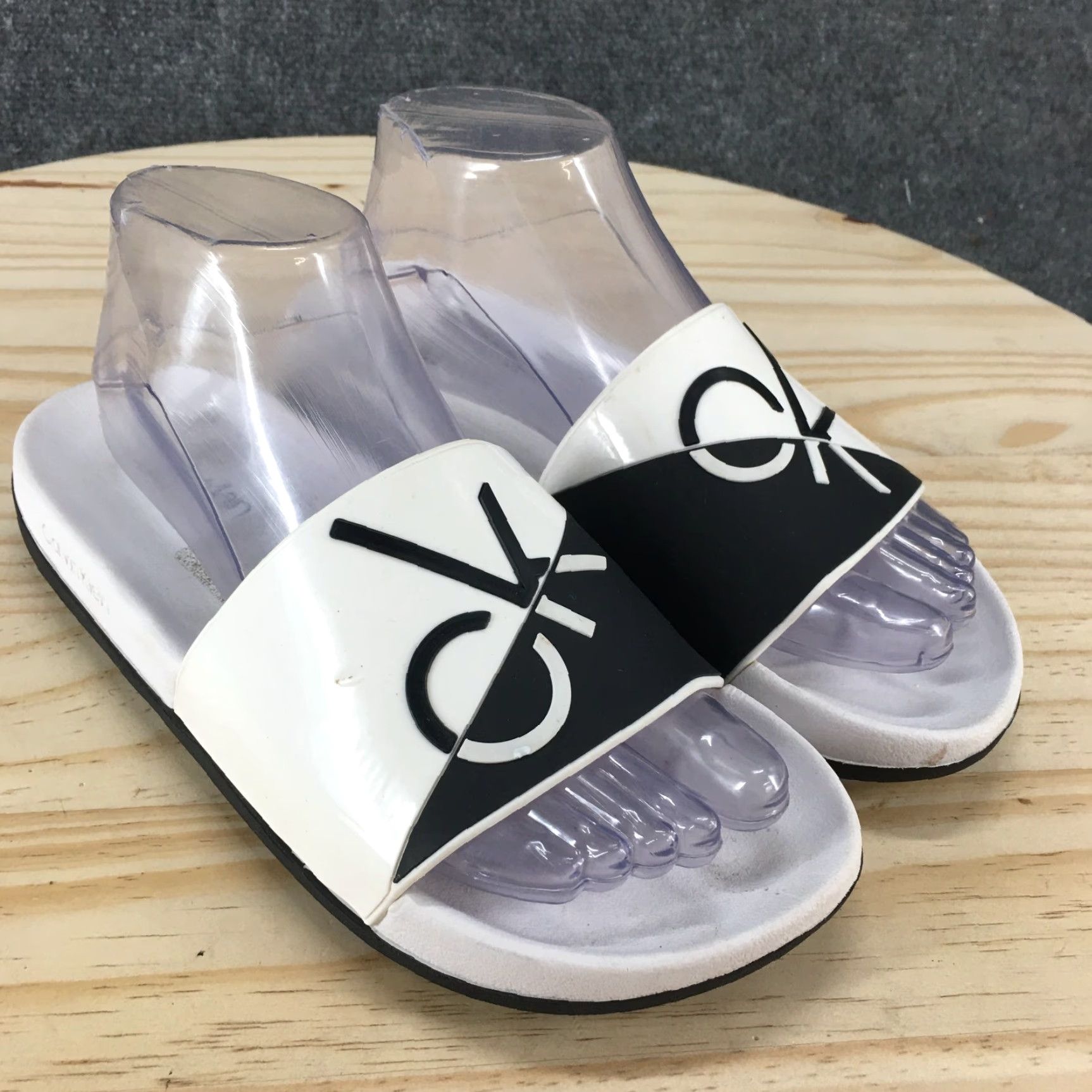 Calvin Klein Calvin Klein Sandals Womens 8 M Brecken Slide White Faux Leather Slip On Comfort Shoes Size US 8 / IT 38 - 3 Thumbnail