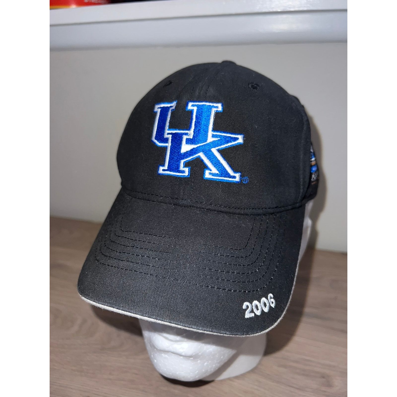 NCAA University Of Kentucky Hat Headwear College NCAA OS 2006 Size ONE SIZE - 2 Thumbnail