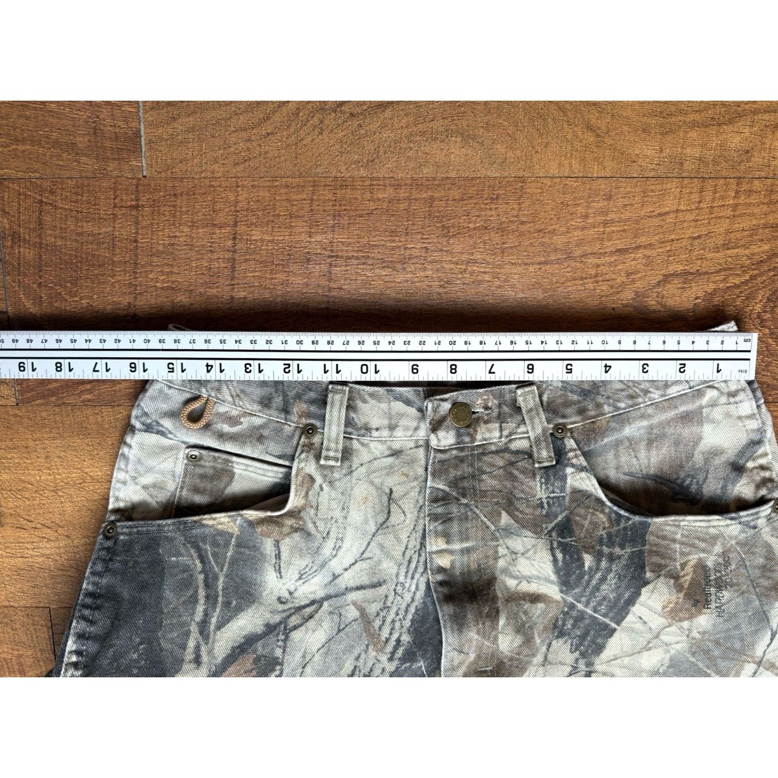 Wrangler VINTAGE Wrangler Pants Mens Real Tree Hardwoods USA Made Fit 31.5X32 Camouflage 90s USA Mens Regular Straight Jeans/Camo/Pants Size US 32 / EU 48 - 8 Thumbnail