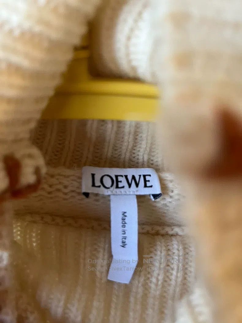 Loewe Loewe Wool High-Neck Sweater Size S / US 4 / IT 40 - 2 Thumbnail