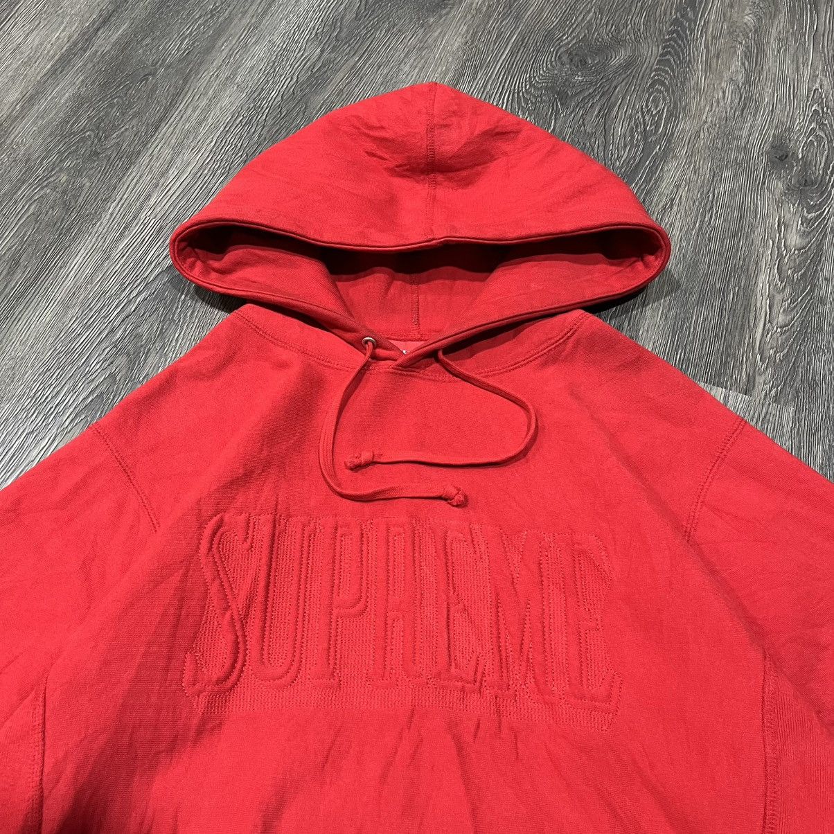 Supreme Supreme FW/16 Embroidered Hoodie Red on Red Size US L / EU 52-54 / 3 - 2 Thumbnail