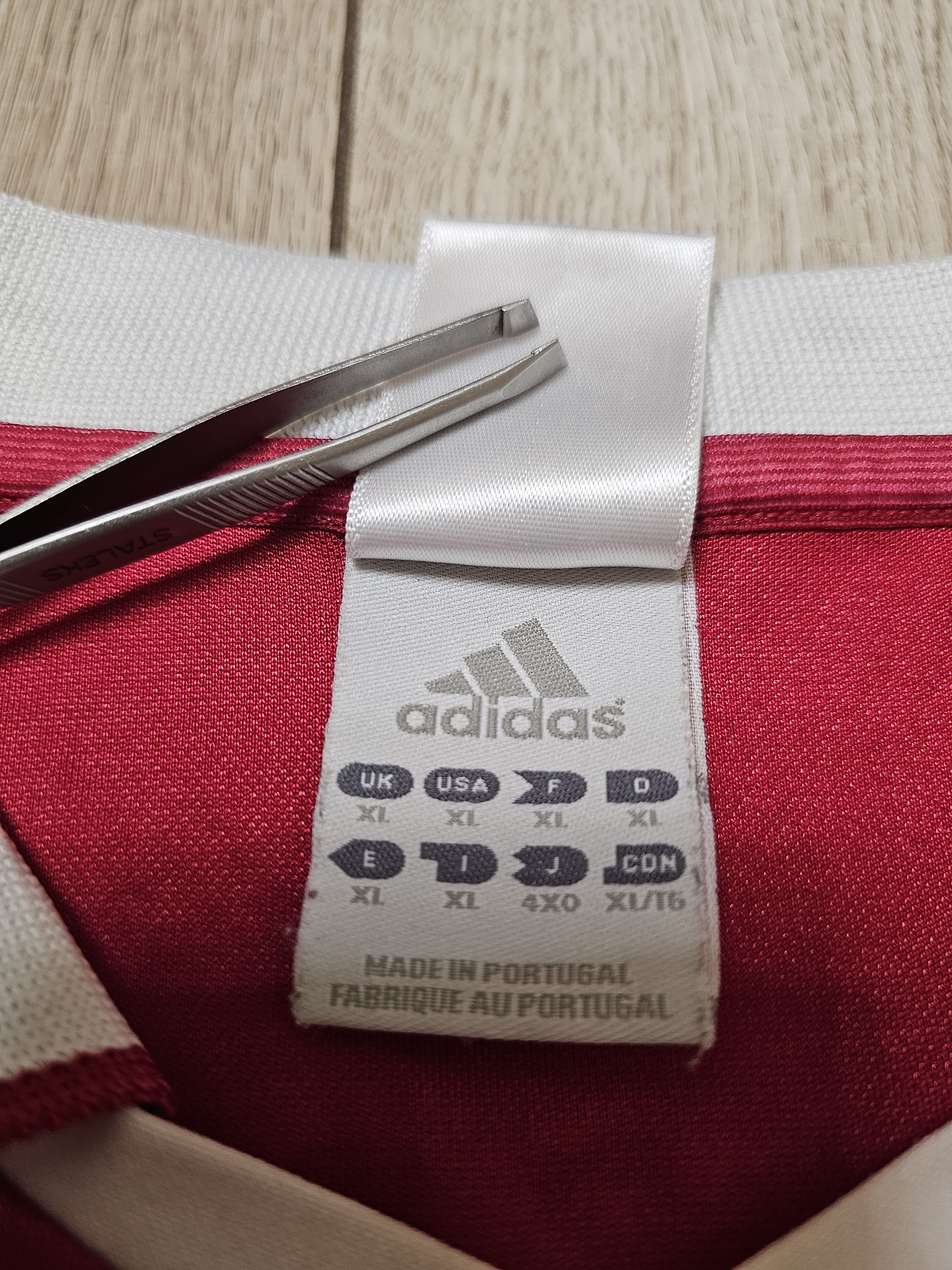 Adidas × Vintage BAYERN MUNICH 2003 2004 HOME MAKAAY FOOTBALL SOCCER JERSEY Size US XL / EU 56 / 4 - 9 Thumbnail