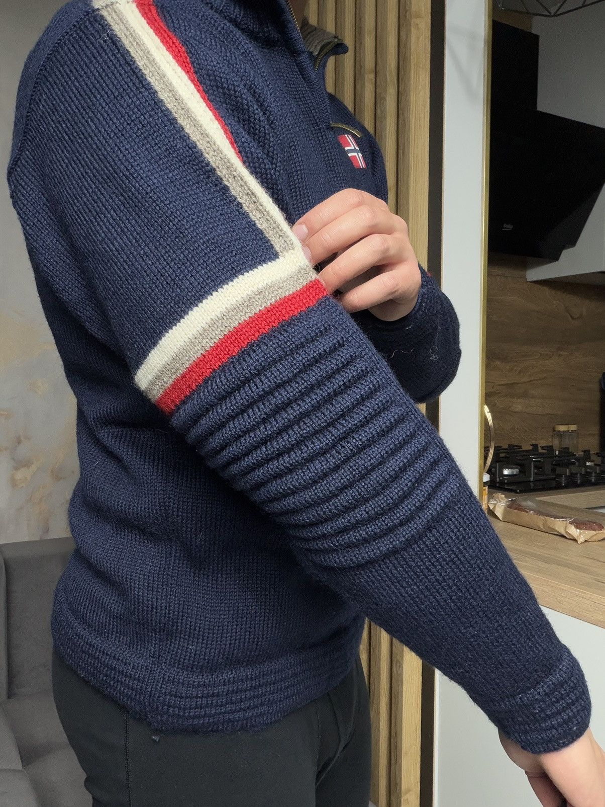 Dale Of Norway Dale of Norway Knitwear Olympic Pure New Wool Sweater Size US M / EU 48-50 / 2 - 7 Thumbnail