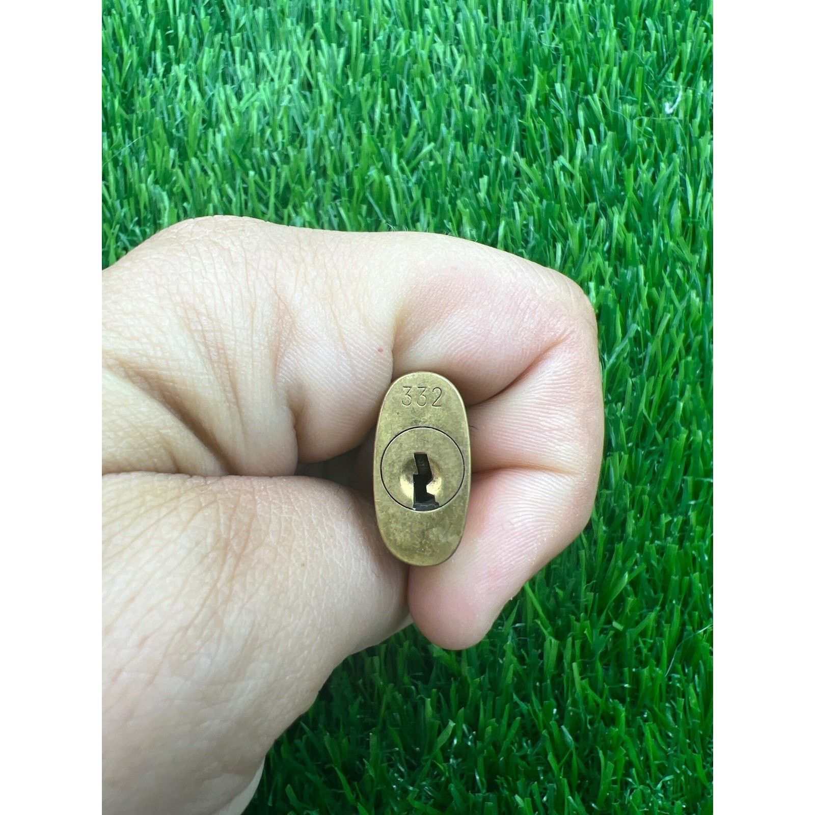 Louis Vuitton Louis Vuitton Padlock Lock Gold Tone Authentic Luggage Lock Size ONE SIZE - 3 Thumbnail