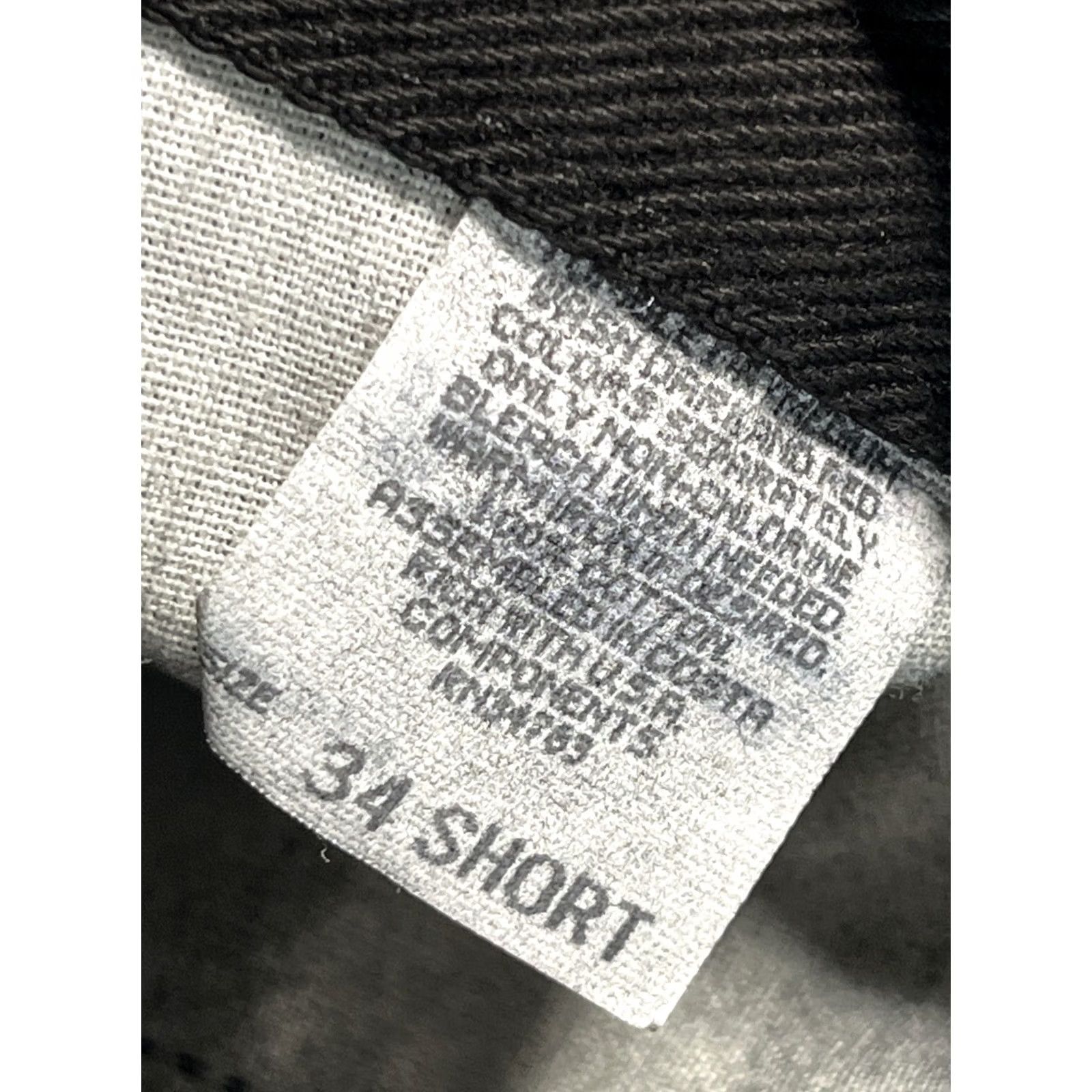 Lee VINTAGE Lee Denim Shorts Mens 34 Black Relaxed 90s NWT Deadstock Shorts Mens 34 Black 90s Lee Denim Shorts Mens 34 Black Relaxed 90s Deadstock Size US 34 / EU 50 - 6 Thumbnail