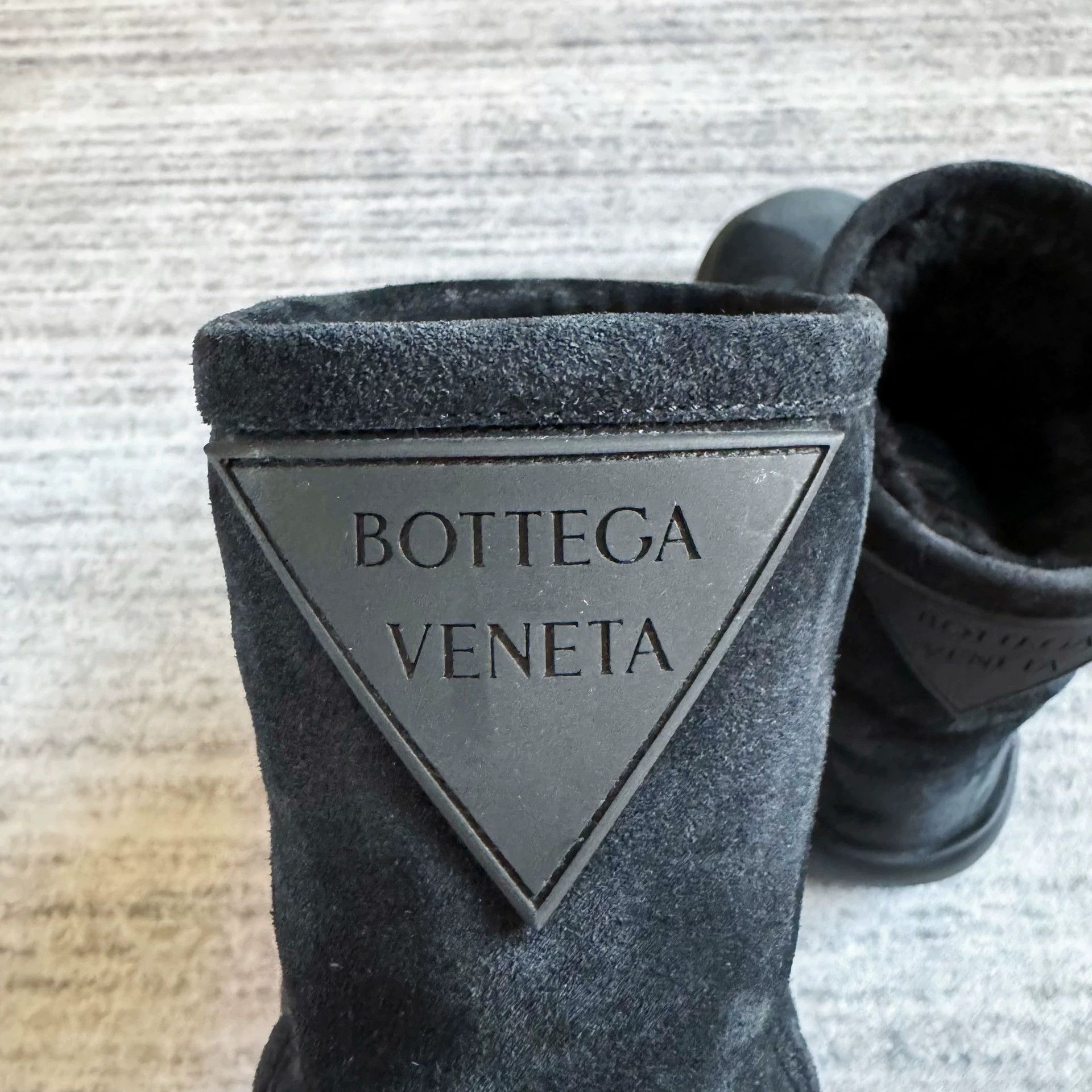 Bottega Veneta BV Faux Fur Thick Sole Snow Short Boots 36 Size US 5.5 / IT 35.5 - 7 Thumbnail