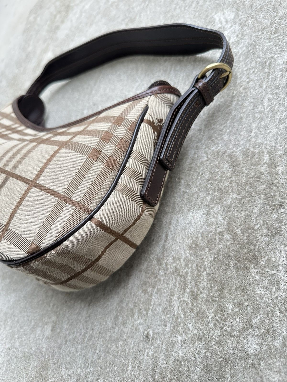 Burberry Burberry London Baguette Haymarket Check Hobo Hand Bag Size ONE SIZE - 5 Thumbnail