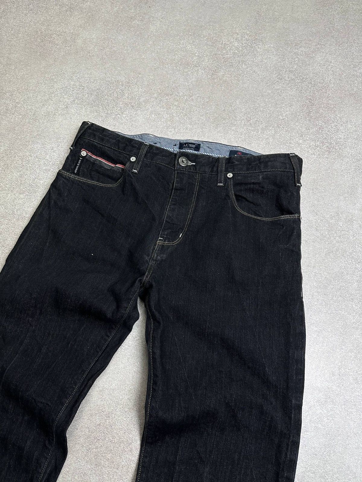 Armani Vintage Armani Metal Logo Baggy Denim Jeans Pants 33 Size US 33 - 7 Thumbnail