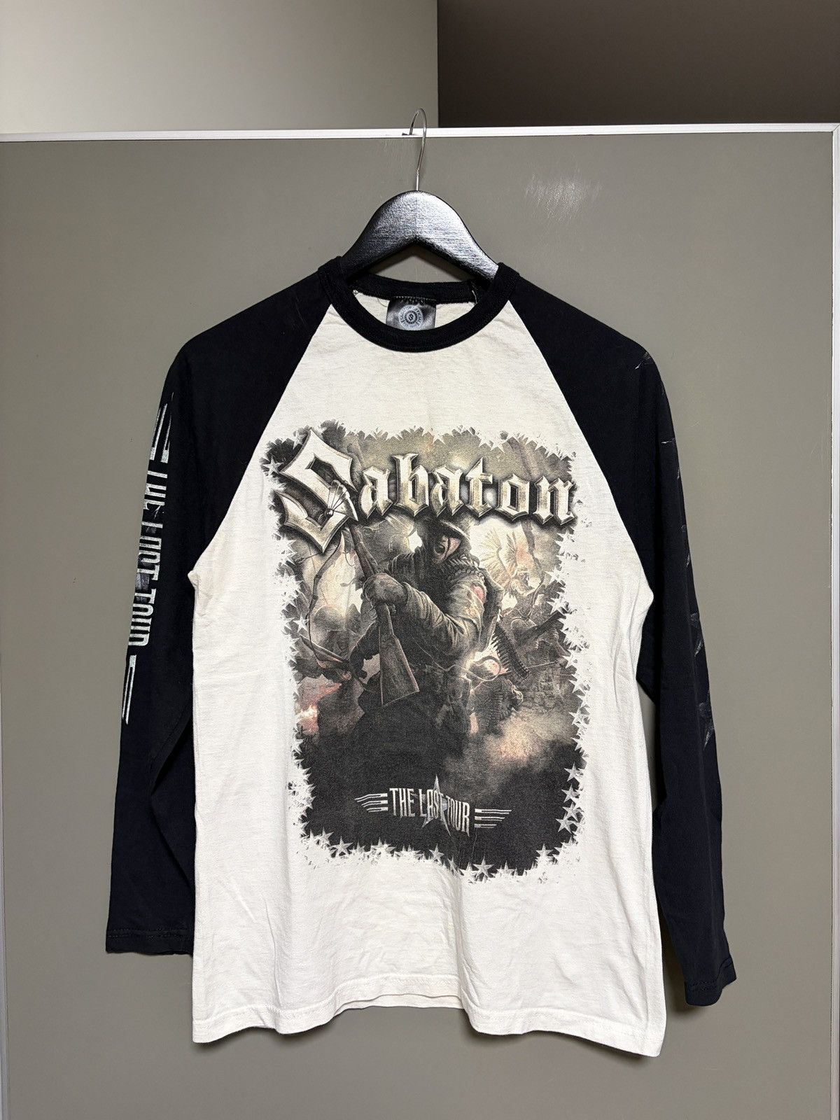 Band Tees Sabaton The Last European Tour Long Sleeve T-shirt Size US M / EU 48-50 / 2 - 11 Thumbnail