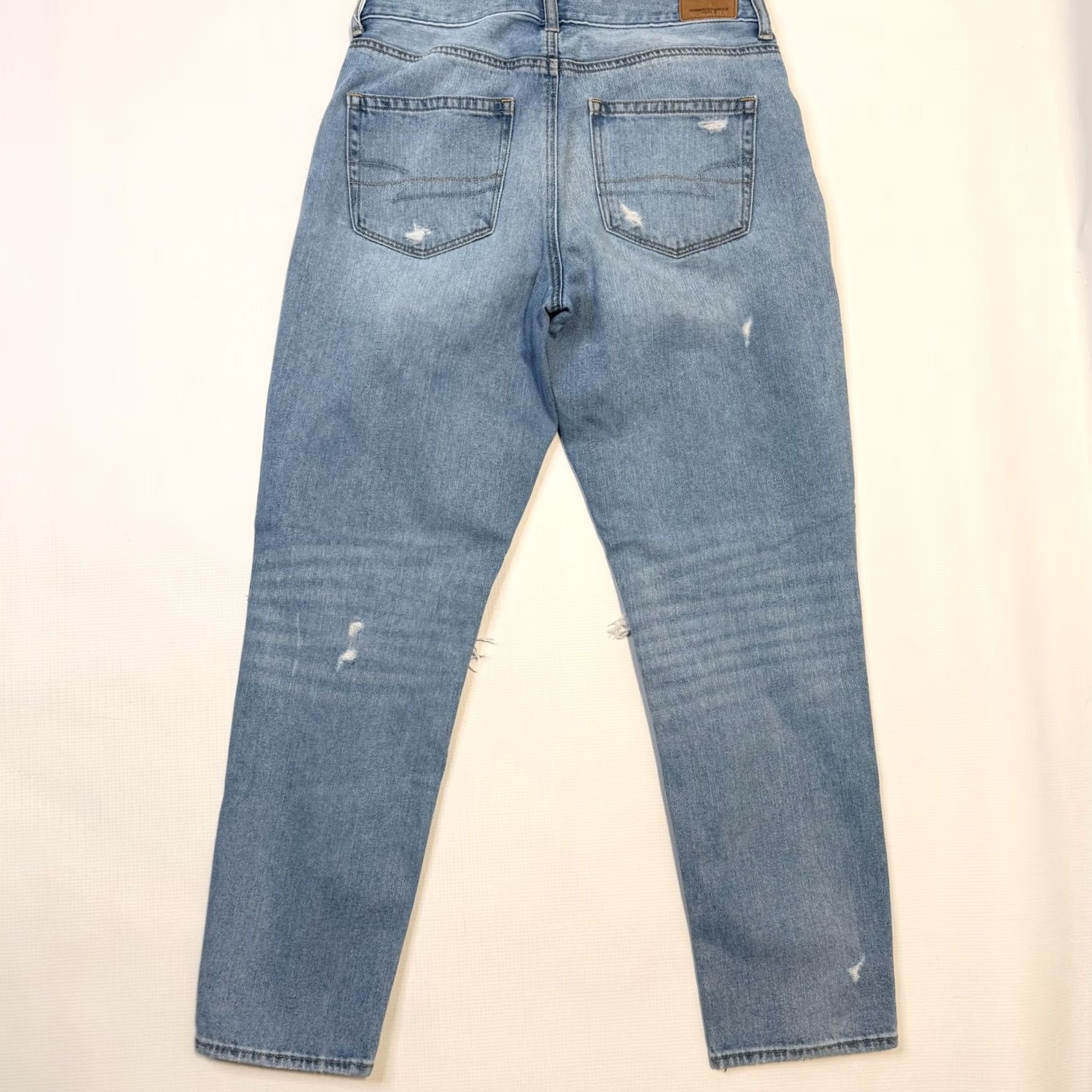 American Eagle Outfitters American Eagle Outfitters Mom Jeans Womens 6 Blue High Rise Distressed Lot Of 2 Jeans Womens 6 Blue Distressed High Rise Mom Jeans Lot Of 2 Size 28" / US 6 / IT 42 - 5 Thumbnail