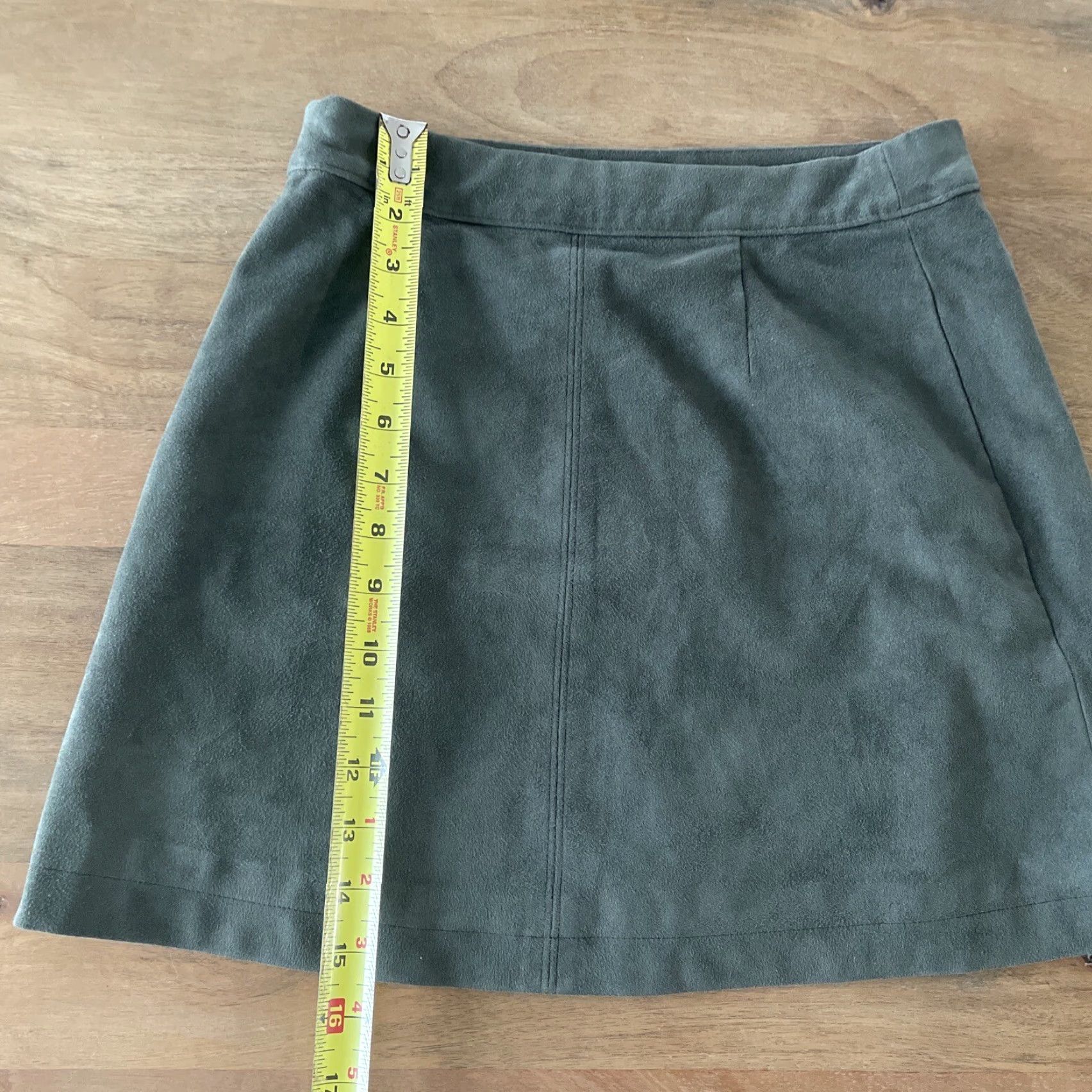 Abercrombie & Fitch Abercrombie & Fitch Skirt Women’s 0 Mini Velvet Suede 90s Green Velour Y2K Vintage Vtg Distinctive Pattern Solid Zipper Size 25" / US 0 / IT 36 - 6 Thumbnail