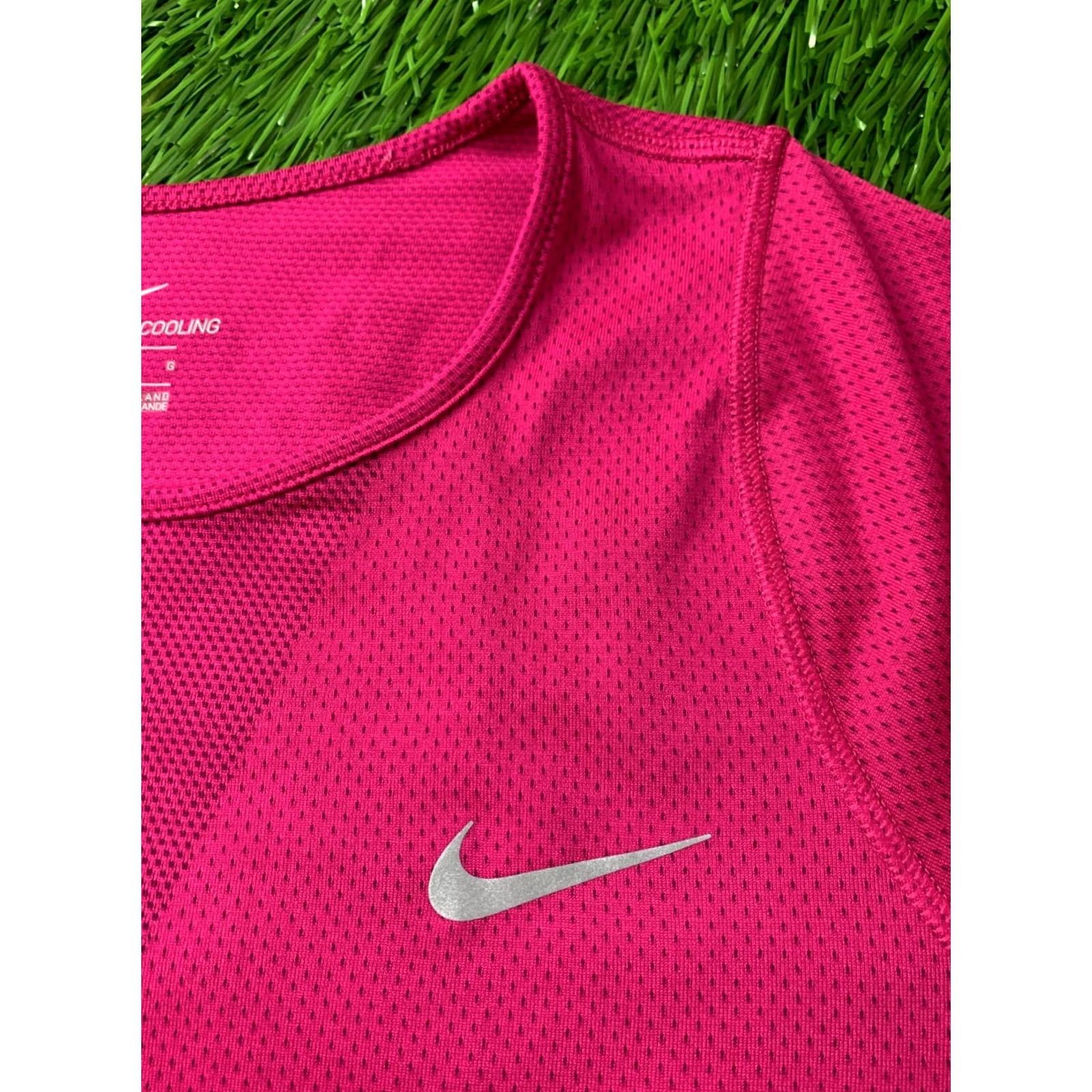 Nike Nike Zonal Cooling Training Shirt Women L Pink Jersey Short Sleeve Reflective Logo Running 60cm 52cm Size L / US 10 / IT 46 - 3 Thumbnail