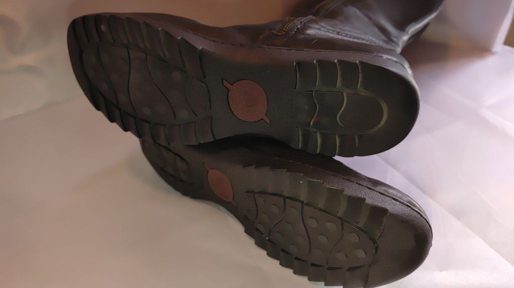 Born Born Leather Boots Size 8 Size US 8 / IT 38 - 9 Thumbnail
