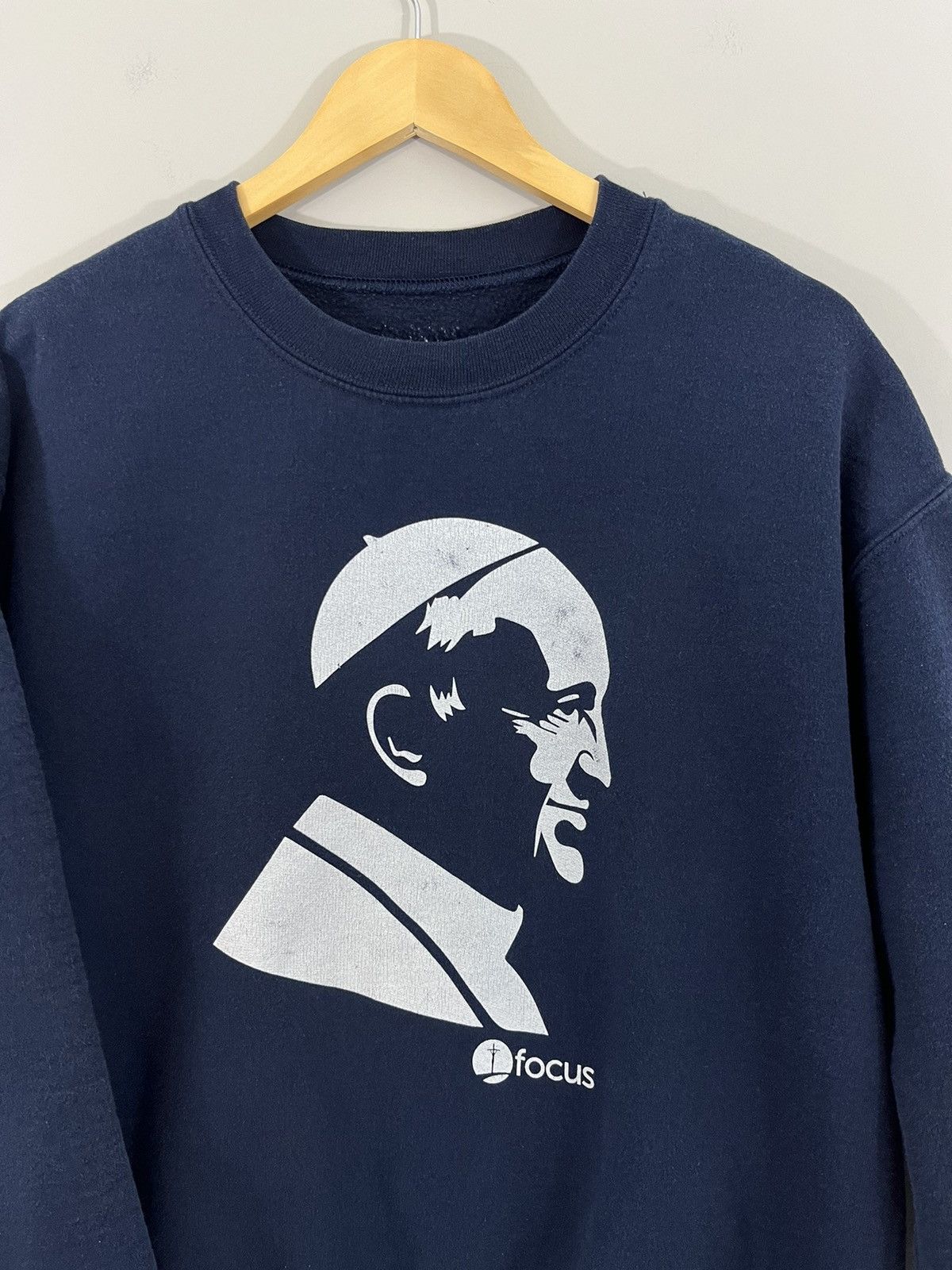 Vintage Distressed Pope Religious Y2K Cut Off Crewneck Size US L / EU 52-54 / 3 - 2 Thumbnail