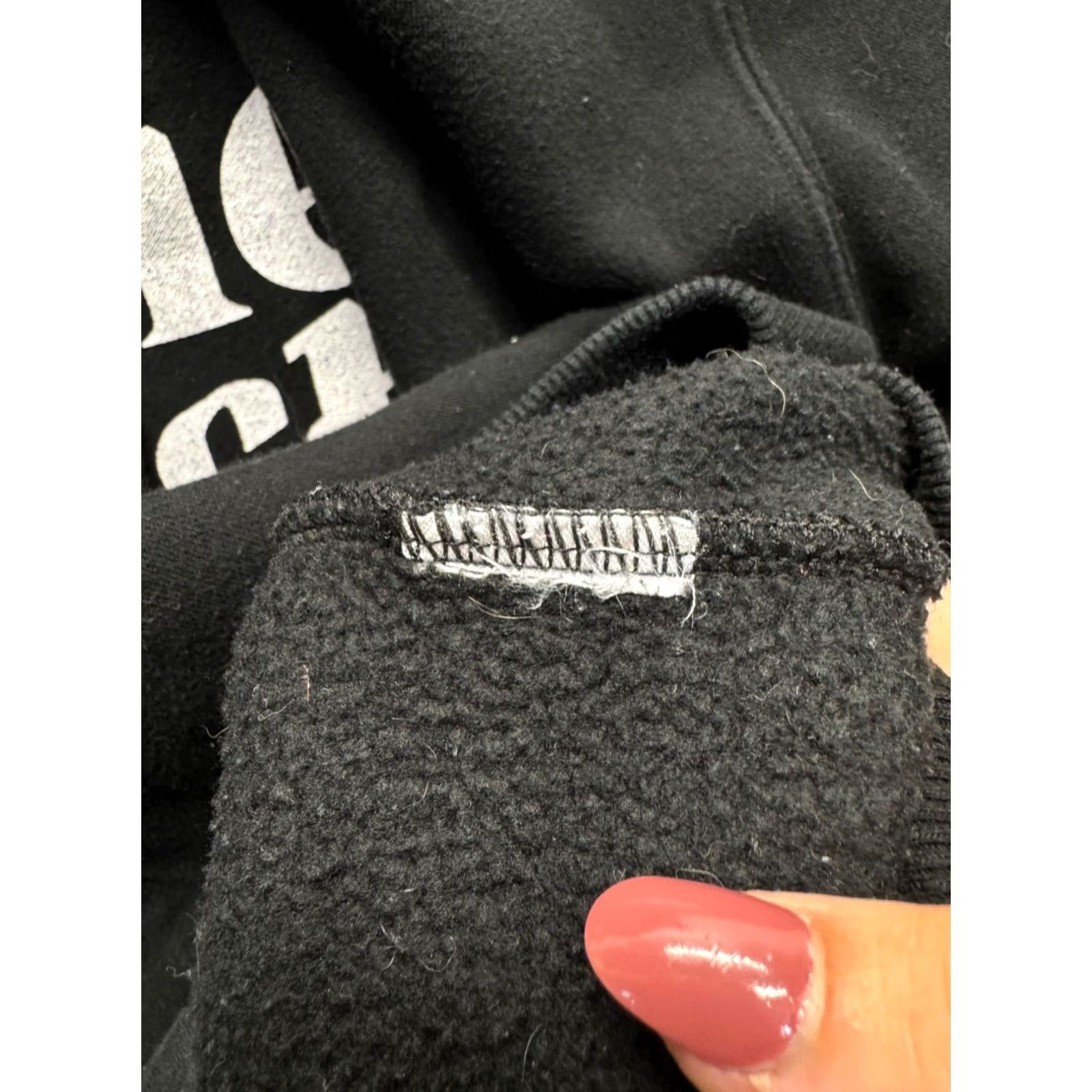 Vintage Billie Eilish Hoodie Unisex Adults M Black Fleece Lined Pullover Kangaroo Pocket Logo 90s? Size US M / EU 48-50 / 2 - 5 Thumbnail