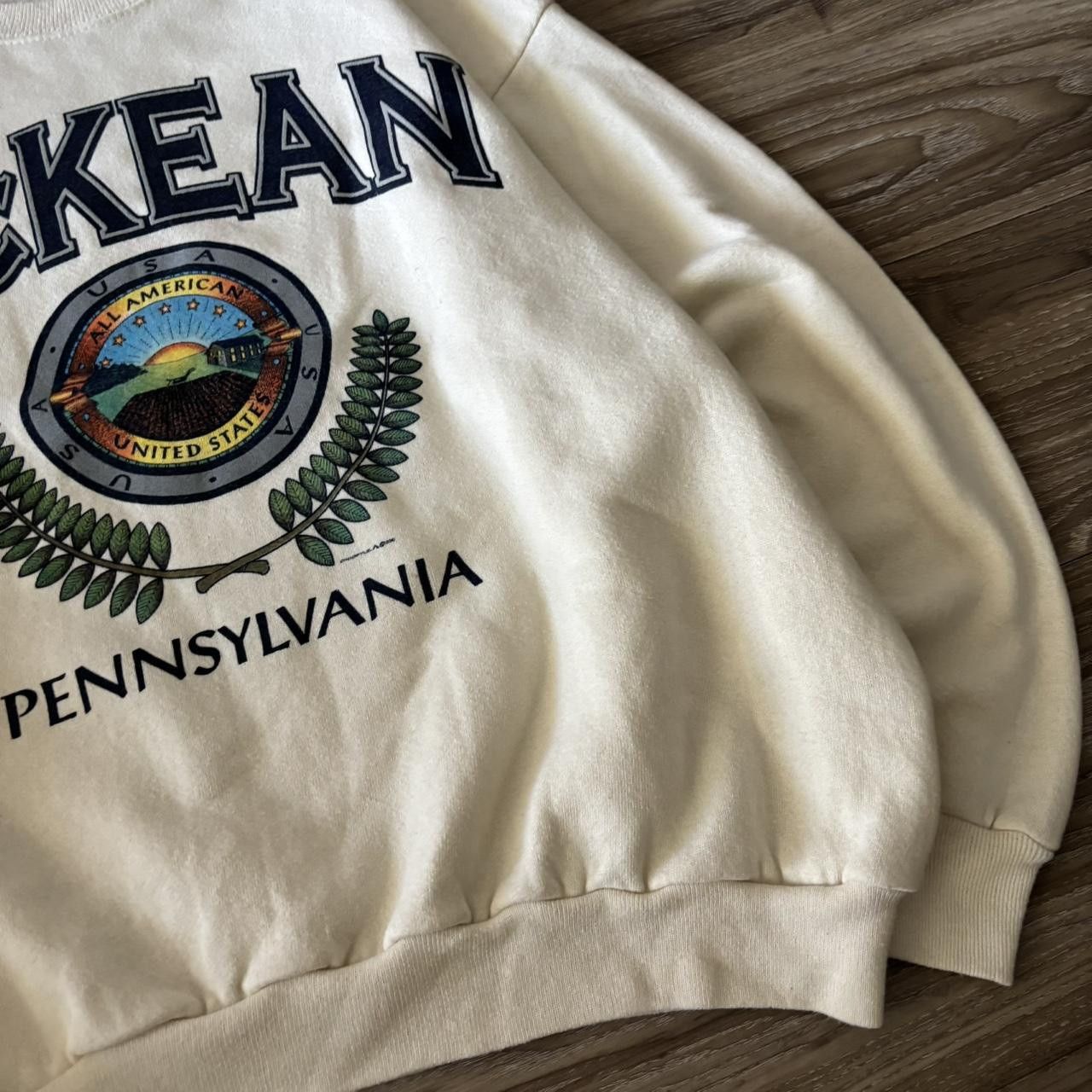 Vintage Crazy Vintage 90s White McKean Pennsylvania Crewneck Sweatshirt! Size XL Size US XL / EU 56 / 4 - 4 Thumbnail