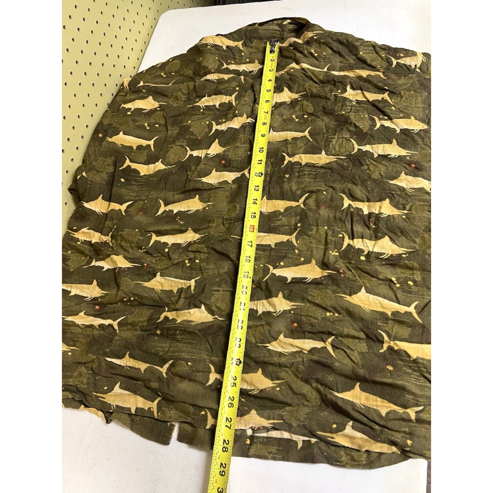 J Brand VINTAGE Old Maui Brand Hawaiian Shirt Men L DK. Olive Green Rayon Button-Up Short Sleeve Tropical Fish Pattern Size US L / EU 52-54 / 3 - 5 Thumbnail