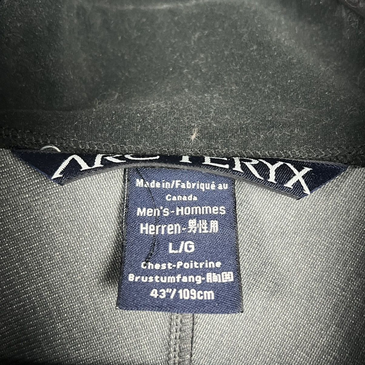 Arc'teryx Arc'Teryx light jacket black nylon rare vintage men’s size L Size US L / EU 52-54 / 3 - 9 Thumbnail