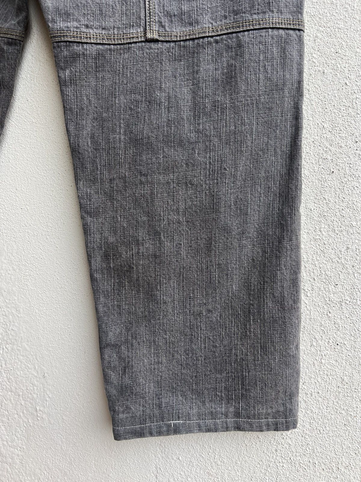 Japanese Brand × MasterPiece Vintage Masterpiece X Mad Hectic Multi Pocket Baggy Jeans Size US 36 / EU 52 - 19 Thumbnail