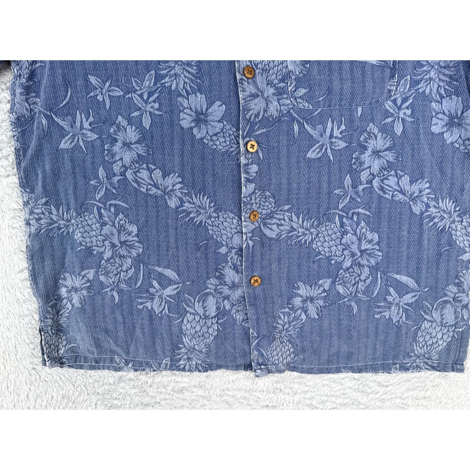 Vintage Island Republic Shirt Men Large Blue Floral Pineapple Silk Button Hawaiian Size US L / EU 52-54 / 3 - 5 Thumbnail